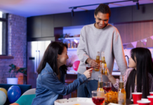 Where Cutting-Edge Gaming Meets Unforgettable Party Atmosphere